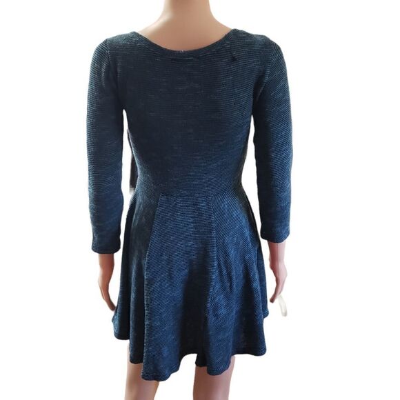 American Eagle Outfitters 3/4 Sleeve Knit Fit & Flare Dress Sz XS - Picture 5 of 15
